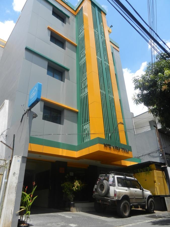 Karsa Utama Hotel Yakarta Exterior foto